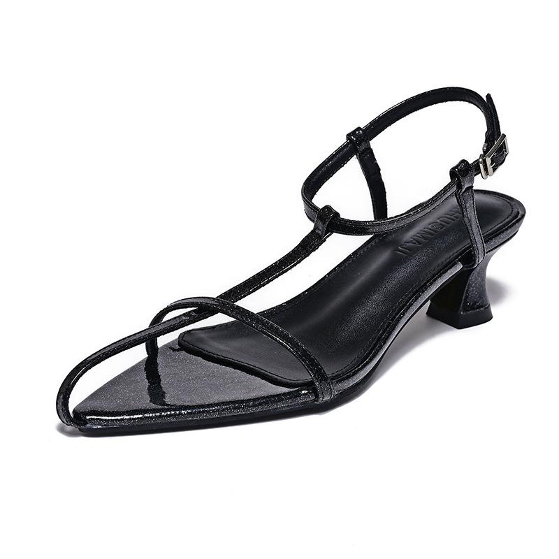 Heels |  Womens Buckle-Fastening Chunky Heeled Sandals Heels Black